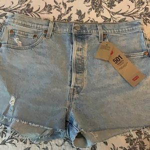Levi’s shorts